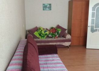 Сдаю в аренду 1-ком. квартиру, 40 м2, Краснодар, улица Академика Лукьяненко, 105, микрорайон Микрохирургии глаза