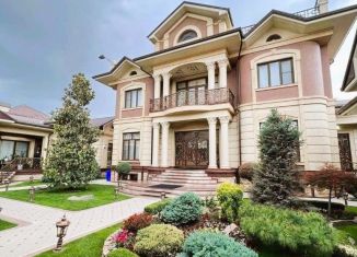 Продам дом, 213 м2, посёлок городского типа Красная Поляна, Светлая улица, 8Б