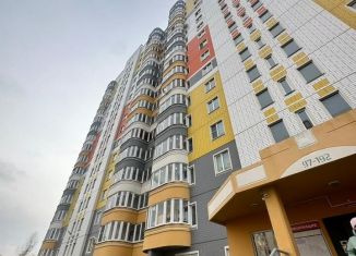 Продам 1-ком. квартиру, 37.2 м2, Курск, проспект Анатолия Дериглазова, 95