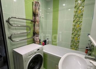 Продам 2-ком. квартиру, 46.8 м2, Октябрьский, Северная улица, 44/1