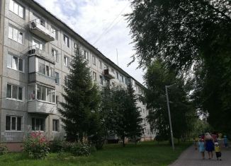 Аренда трехкомнатной квартиры, 55 м2, Омск, улица Туполева, 3Б