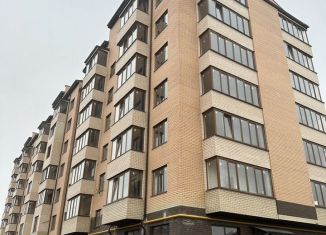 Продается 3-ком. квартира, 93 м2, Владикавказ, улица Генерала Дзусова, 4А