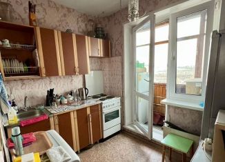 Продам 1-комнатную квартиру, 37 м2, Красноярск, улица Менжинского, 6, Железнодорожный район