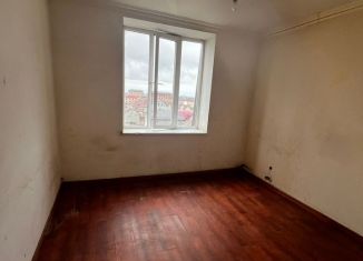 Продам 1-комнатную квартиру, 45 м2, посёлок городского типа Семендер, проспект Казбекова, 164