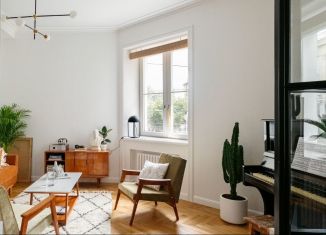 Продаю 3-ком. квартиру, 81.1 м2, Тюмень, ЖК ДОК