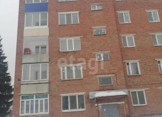 Продается 2-комнатная квартира, 47.2 м2, Камбарка, улица Суворова, 28