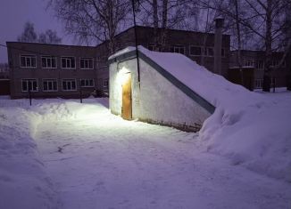 Продаю гараж, 10 м2, Томская область