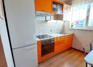 Продается трехкомнатная квартира, 63 м2, Челябинск, Солнечная улица, 12А, Курчатовский район