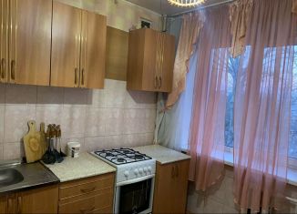 Сдается в аренду 1-ком. квартира, 36 м2, Белореченск, улица Ленина, 124