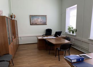 Сдаю офис, 250 м2, Санкт-Петербург, метро Фрунзенская, улица Красуцкого, 4Б