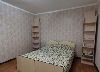 Сдается в аренду 2-ком. квартира, 52 м2, Симферополь, улица Кара-Дениз, 15