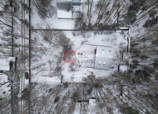 Продам дом, 500 м2, деревня Новодарьино