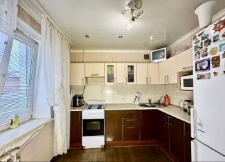 Продам 2-комнатную квартиру, 46.4 м2, Салават, улица Строителей, 20