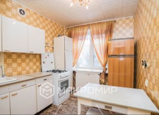 Продам 3-ком. квартиру, 65 м2, Челябинск, Комсомольский проспект, 66, Курчатовский район