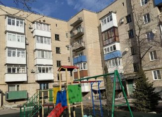 Продажа 3-ком. квартиры, 67.3 м2, Ростовская область, улица Костюшкина, 28