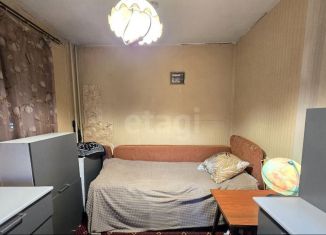 Продажа 3-ком. квартиры, 50 м2, Москва, улица Тёплый Стан, 12к4