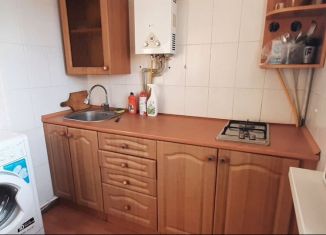 Продам трехкомнатную квартиру, 57 м2, Евпатория, улица Фрунзе, 34