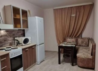 Сдается в аренду трехкомнатная квартира, 85.9 м2, Пермский край, бульвар Гагарина, 18