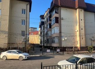 Аренда 2-комнатной квартиры, 86 м2, Дагестан, улица Надежды, 3А