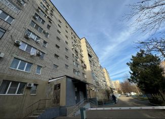 Продам двухкомнатную квартиру, 52 м2, Краснодар, улица имени Тургенева, 142