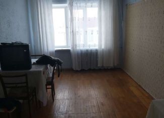 3-комнатная квартира на продажу, 53.2 м2, Качканар, улица Гикалова