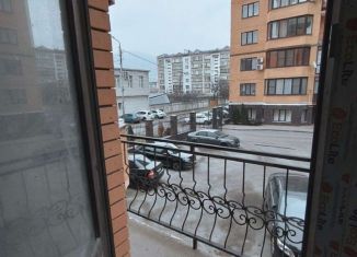 Продается трехкомнатная квартира, 100 м2, Ставропольский край, улица Пестова, 15