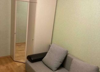 Сдается в аренду 3-комнатная квартира, 63 м2, Сочи, Туапсинская улица, 15, микрорайон Завокзальный