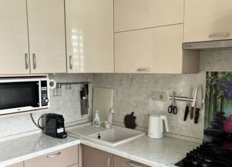 Продажа 2-ком. квартиры, 42 м2, Москва, Веерная улица, 40к5, метро Минская