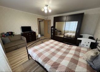 Продаю 2-комнатную квартиру, 60 м2, город Светлый, Калининградская улица, 2А