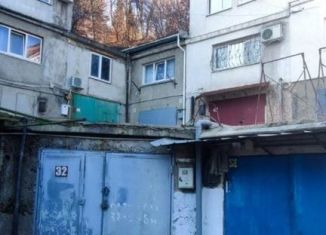 Продам гараж, 30 м2, Алушта