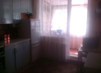 Двухкомнатная квартира на продажу, 56 м2, посёлок городского типа Калашниково, Октябрьская улица, 5А