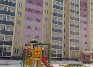 Продается трехкомнатная квартира, 57 м2, Челябинск, улица Архитектора Александрова, ЖК Самоцвет