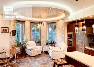 Продаю дом, 330 м2, Сертолово, Лиственная улица, 1