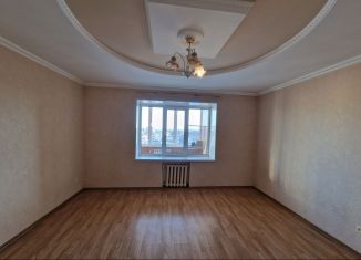 Продаю 3-комнатную квартиру, 88.5 м2, Калачинск, улица Гагарина, 5