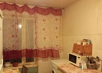 3-комнатная квартира в аренду, 60 м2, Москва, Новороссийская улица, 16, метро Люблино