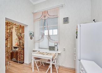 Продажа трехкомнатной квартиры, 41 м2, Краснодар, улица Коммунаров, 92, улица Коммунаров