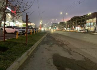 Продам помещение свободного назначения, 85 м2, Махачкала, проспект Али-Гаджи Акушинского, 125/1