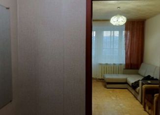 Сдам 2-комнатную квартиру, 42 м2, Чапаевск, улица Калинина, 38