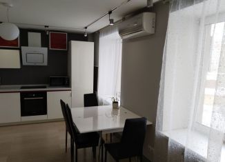 Аренда трехкомнатной квартиры, 97 м2, Екатеринбург, улица Смазчиков, 3