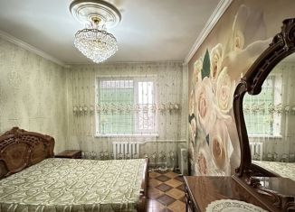 Продается 2-ком. квартира, 48 м2, Грозный, улица Муслима Г. Гайрбекова, 53