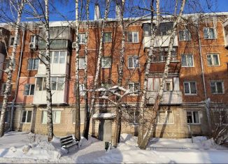 Продается трехкомнатная квартира, 52.8 м2, сельский посёлок Ждановский, Школьная улица, 21