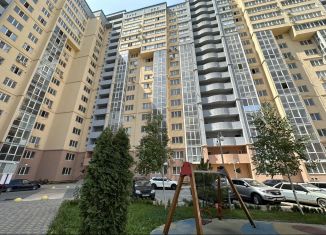 3-ком. квартира на продажу, 124 м2, Каспийск, Молодёжная улица, 4А