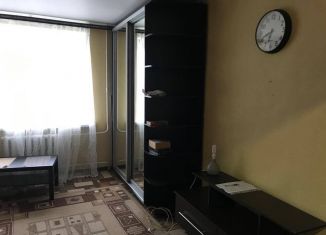 Продаю двухкомнатную квартиру, 48.8 м2, Новошахтинск, улица Радио, 74