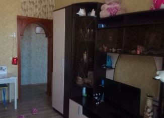 Продается четырехкомнатная квартира, 79 м2, Елец, Октябрьская улица, 123