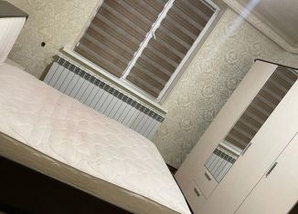 Сдача в аренду 2-ком. квартиры, 75 м2, Грозный, улица Вахи Алиева, 191А