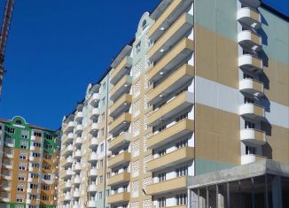 Продам 2-ком. квартиру, 75 м2, Каспийск, ЖК Стройко, Кавказская улица, 18