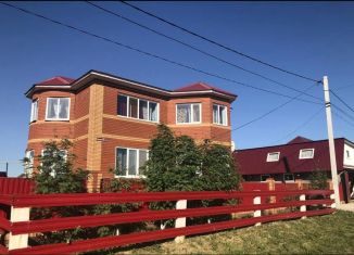 Дом на продажу, 190 м2, село Старосултанбеково, улица Матросова, 3