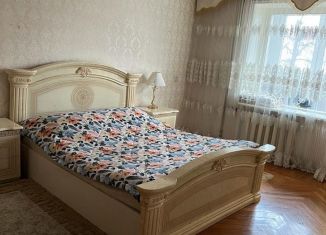 Продам двухкомнатную квартиру, 60 м2, Владикавказ, проспект Доватора, 21, 34-й микрорайон