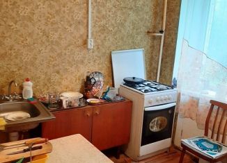 Продам двухкомнатную квартиру, 42 м2, Ленинградская область, улица Романтиков, 1