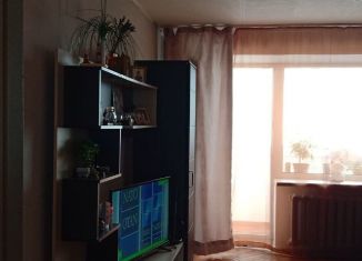Продажа трехкомнатной квартиры, 63 м2, Ейск, улица Сергея Романа, 98